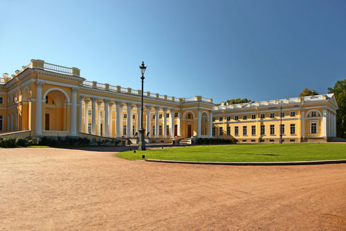 Александровский дворец в г. Пушкин